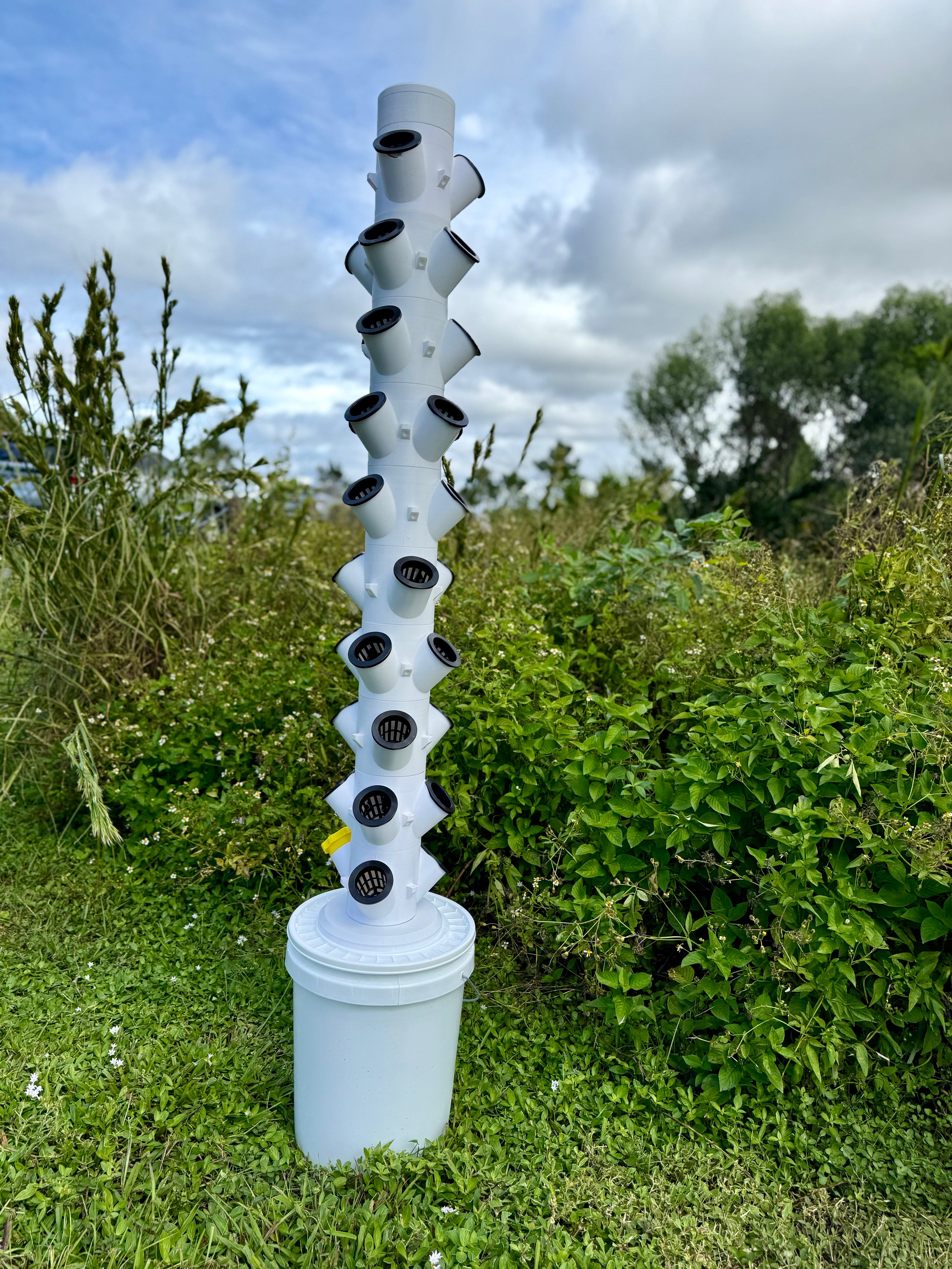 10-Stack Hydroponic Tower Bundle