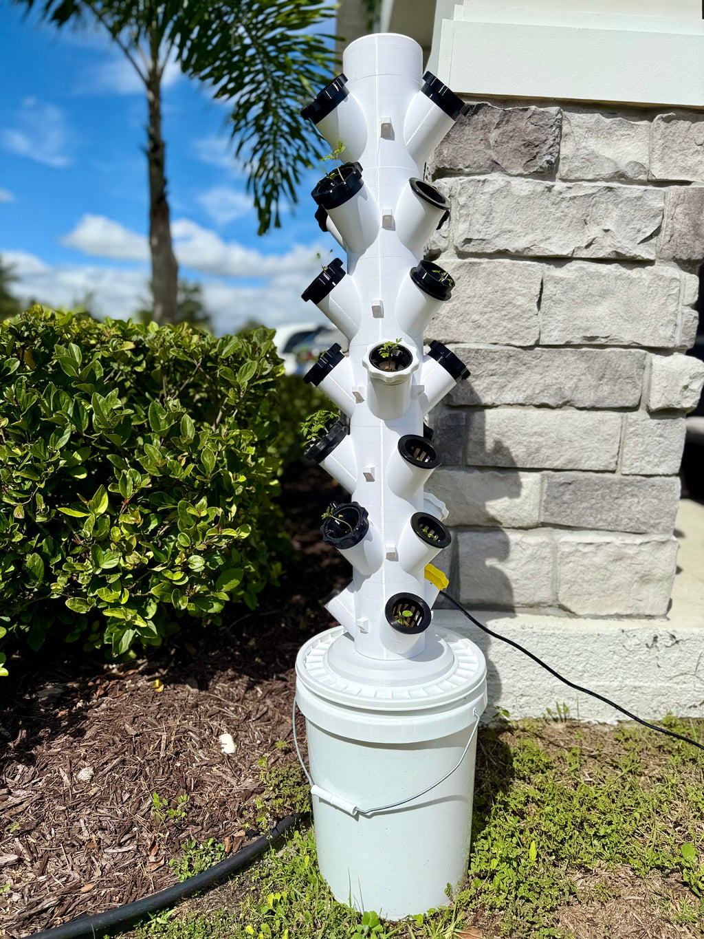 7-Stack Hydroponic Tower Bundle