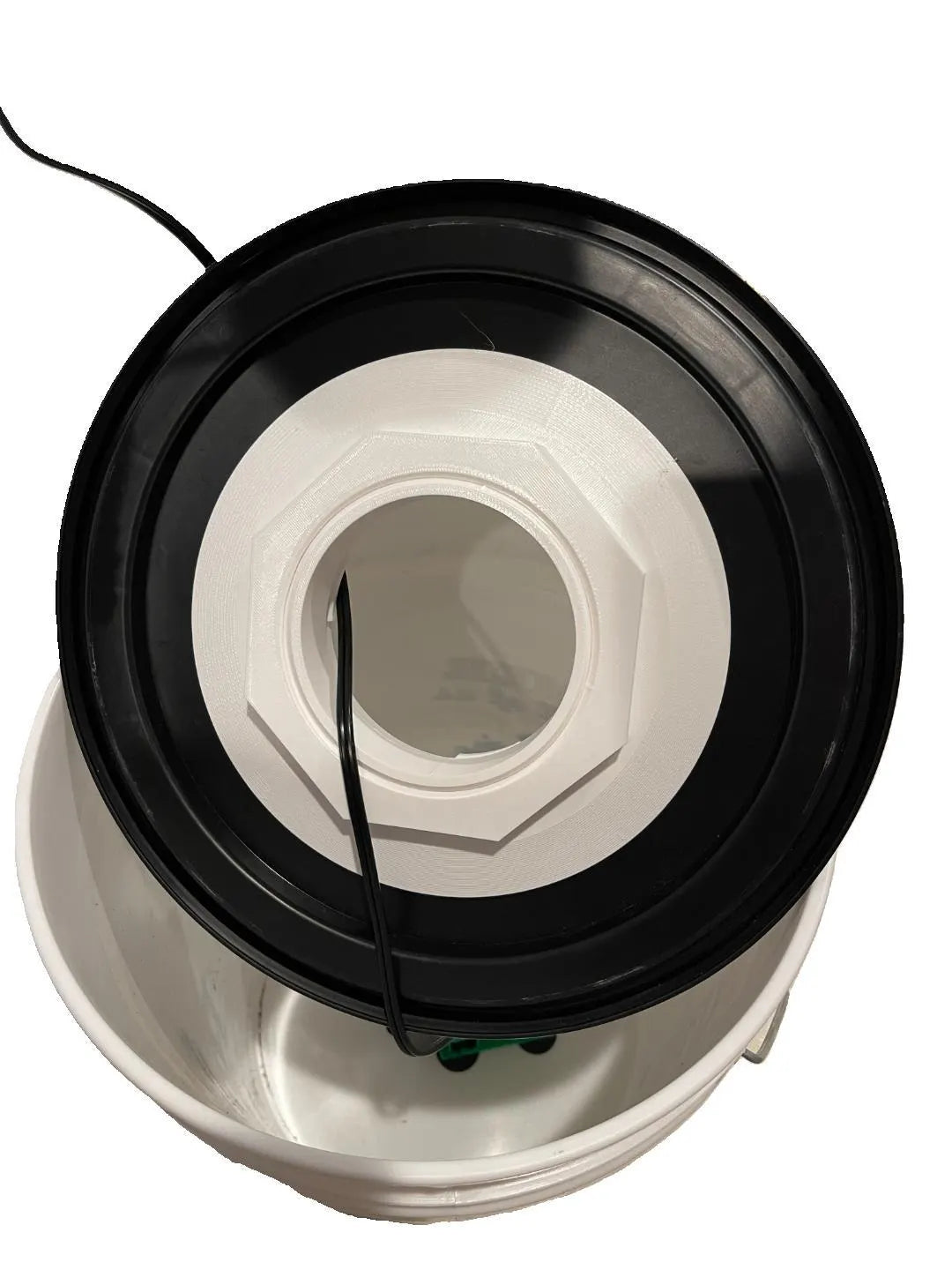 Bucket Adapter – Connect Your Hydroponic Tower to Any Suitable Water Reservoir