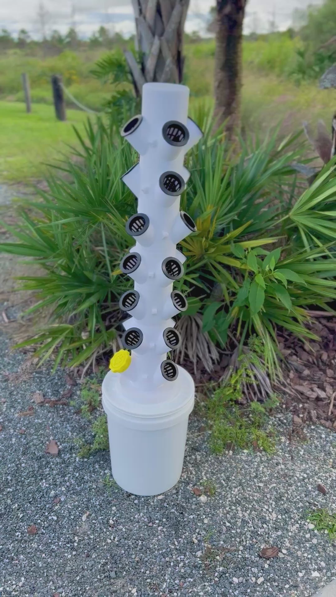 7-Stack Hydroponic Tower Bundle
